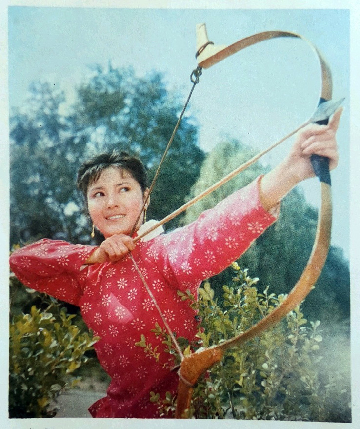 红牡丹
(1980)的剧照 红牡丹
(1980)的剧照