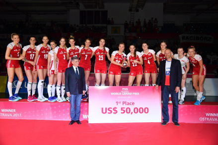 波兰女排赢得大奖赛第二档冠军