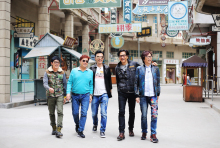 钟镇涛在温拿乐队 钟镇涛在温拿乐队