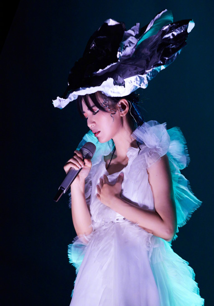 周笔畅2019LUNAR巡演 周笔畅2019LUNAR巡演