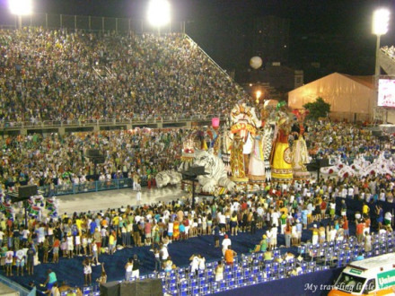 嘉年华会的花车 嘉年华会的花车