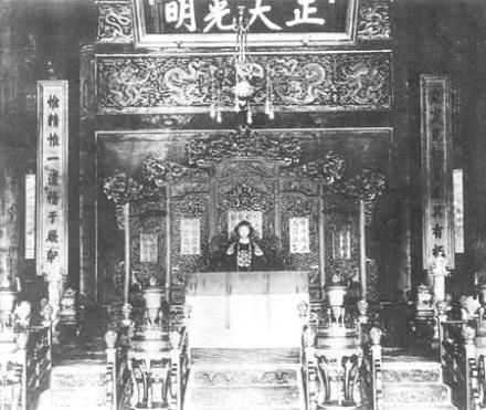 丁巳复辟时的宣统帝溥仪 丁巳复辟时的宣统帝溥仪