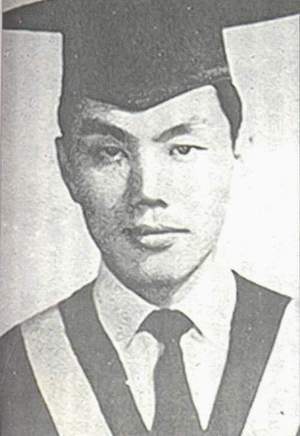 司马翎博士照一张 司马翎博士照一张