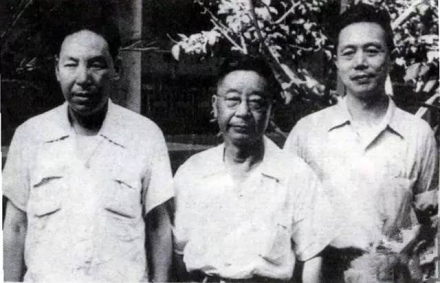 赵树理、老舍与杨朔 赵树理、老舍与杨朔