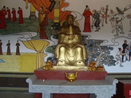 姚公祠中姚崇坐像 姚公祠中姚崇坐像