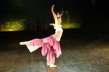 新版《红楼梦》薛宝琴扮演者殷叶子照片 新版《红楼梦》薛宝琴扮演者殷叶子照片