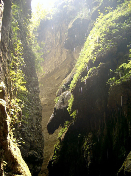 金刀峡神鹰沐浴 金刀峡神鹰沐浴
