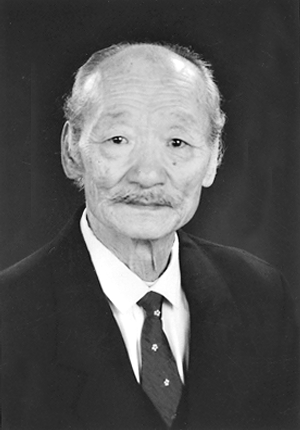 美丽其格
美丽其格