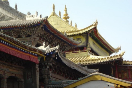 塔尔寺房屋建筑
塔尔寺房屋建筑