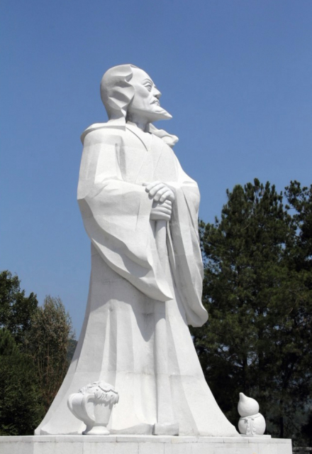 酉阳桃花源五柳广场雕塑 酉阳桃花源五柳广场雕塑