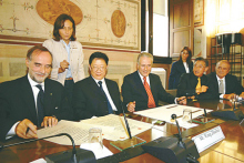 协议签订现场 协议签订现场