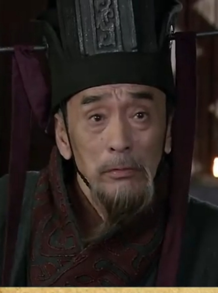 《新三国演义》饰王允 《新三国演义》饰王允