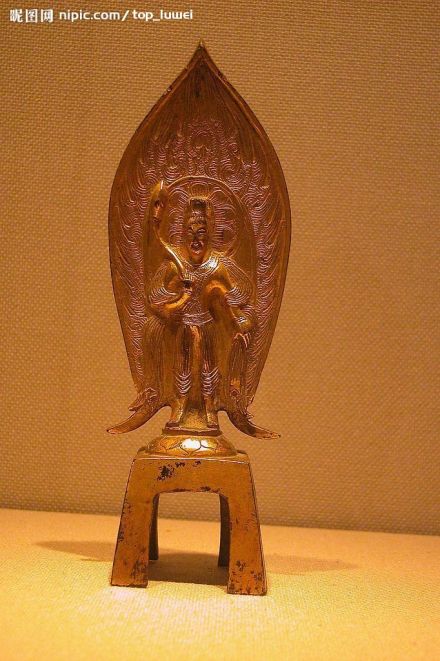 东魏时期的铜镀金观音立像 东魏时期的铜镀金观音立像