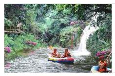 泉水谷漂流度假村 泉水谷漂流度假村