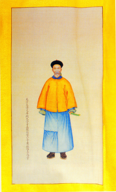 李鸿章像(清人绘,北京大学图书馆藏《李鸿章克复苏州战图》)
李鸿章像(清人绘,北京大学图书馆藏《李鸿章克复苏州战图》)