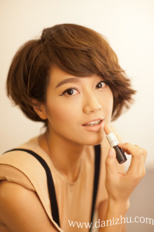 《放慢快乐》 《放慢快乐》