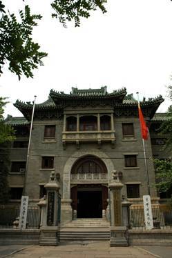 校园大门 校园大门