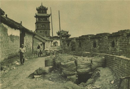 光州城墙下建造的敌人的掩身处 光州城墙下建造的敌人的掩身处