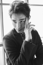 李思阳黑白写真