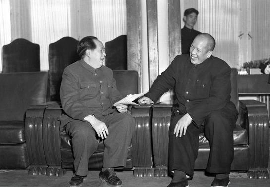 李维汉与毛泽东