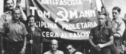 支持共和军的国际纵队 支持共和军的国际纵队