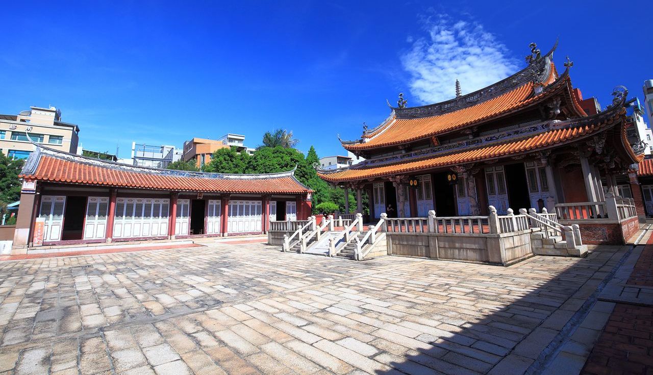 彰化孔庙创于雍正时期1726年，为清代台湾中部最高的文教机构