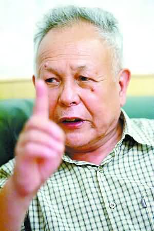 谢冕(照片5) 谢冕(照片5)