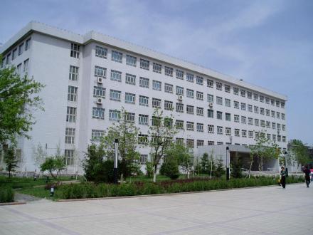 新疆大学 新疆大学