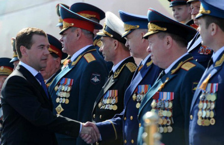 梅德韦杰夫阅兵 梅德韦杰夫阅兵