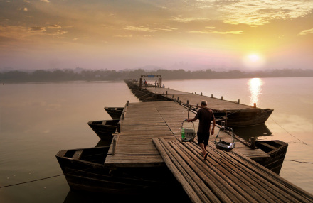 东河浮桥 东河浮桥
