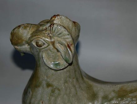 晋朝越窑羊
晋朝越窑羊