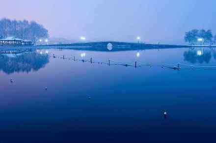 西湖冬日夜景 西湖冬日夜景