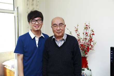 2014年仲夏,和芦萍先生合影 2014年仲夏,和芦萍先生合影