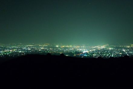 奈良县首府夜景图2
奈良县首府夜景图2