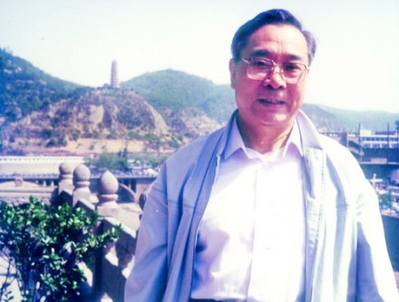 作者李瑛照片 作者李瑛照片