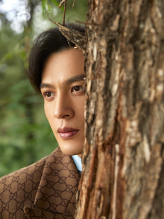 马敬涵丛林写真