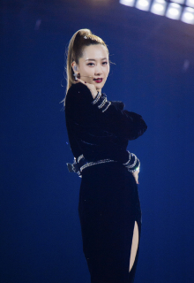 白冰参加《乘风破浪的姐姐》 白冰参加《乘风破浪的姐姐》