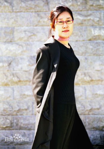 赵丽华画作《不能说话的女人》 赵丽华画作《不能说话的女人》