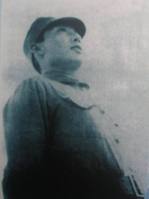 刘英同志在新四军中发表讲话时留影 刘英同志在新四军中发表讲话时留影