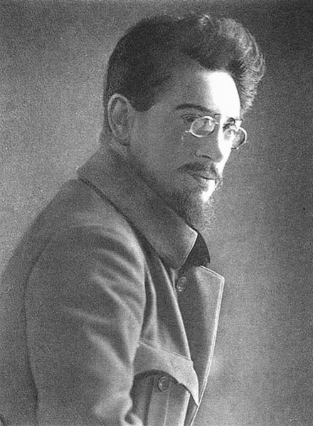 十月革命的领导人之一——斯维尔德洛夫
十月革命的领导人之一——斯维尔德洛夫