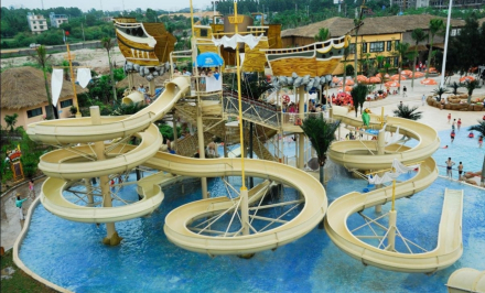 飞瀑螺旋滑道 飞瀑螺旋滑道