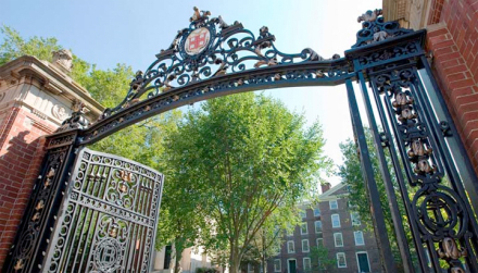 布朗大学校门 布朗大学校门