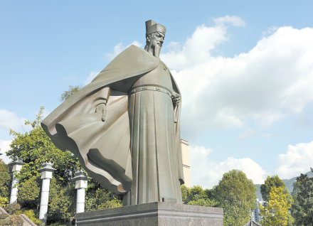 安丙塑像 安丙塑像