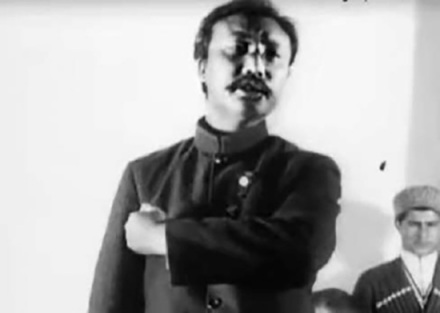 李大钊生前唯一一段活动影像的截屏画面 李大钊生前唯一一段活动影像的截屏画面