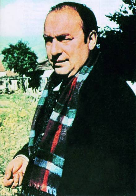 巴勃罗·聂鲁达
巴勃罗·聂鲁达