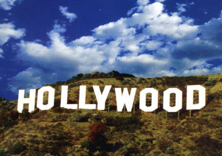 1923年HOLLYWOOD被树立在山坡上 1923年HOLLYWOOD被树立在山坡上