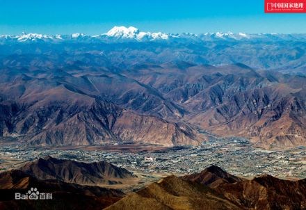 拉萨盆地 拉萨盆地