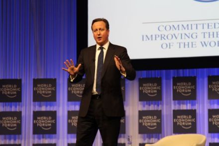 卡梅伦在达沃斯经济论坛(2014年1月) 卡梅伦在达沃斯经济论坛(2014年1月)