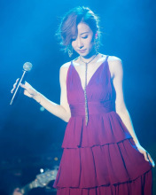 香港女歌手泳儿 香港女歌手泳儿