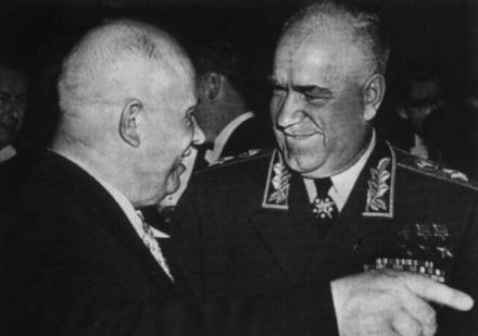 赫鲁晓夫与朱可夫 赫鲁晓夫与朱可夫